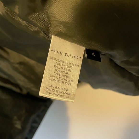 John Elliott Oversized Parka Size 4 (L)-$650 (Retail $2000) 90/10 fill - Picture 8 of 9